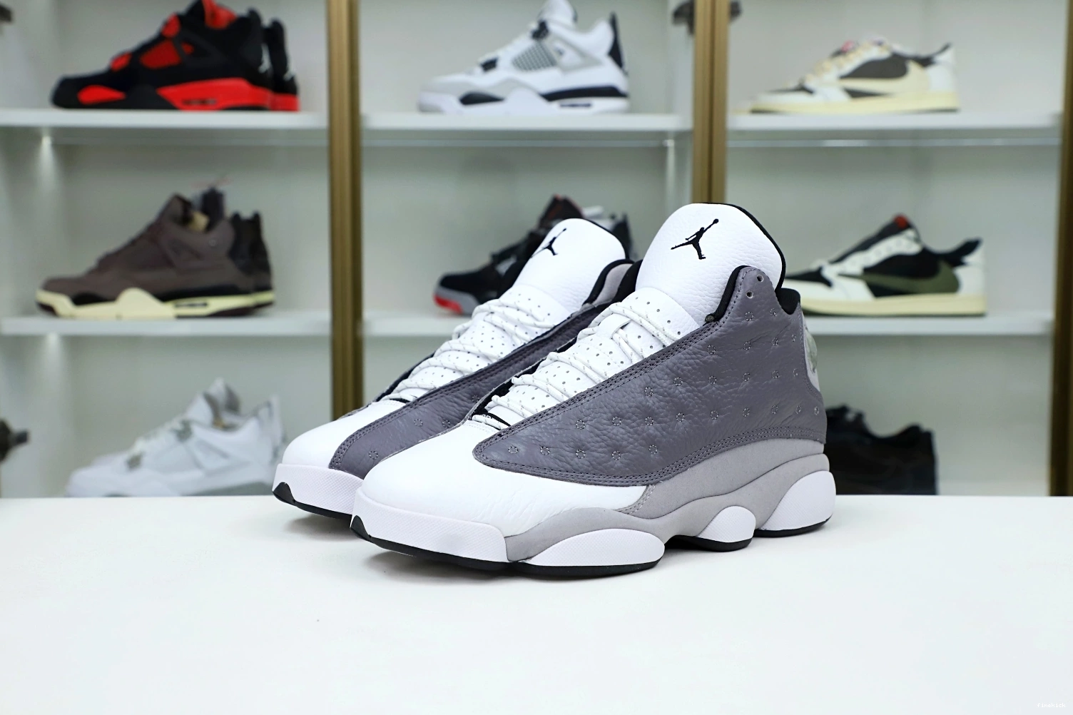 'ATMOSPHERE 13 AIR GREY' RETRO JORDAN -414571-016 1227